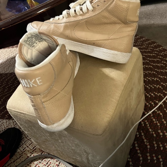 Nike Tan High-Top Athletic Shoes - Picture 2 of 3